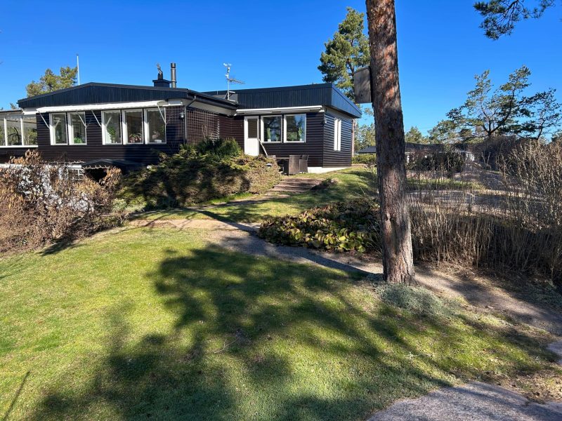 Frontalansicht - Front View